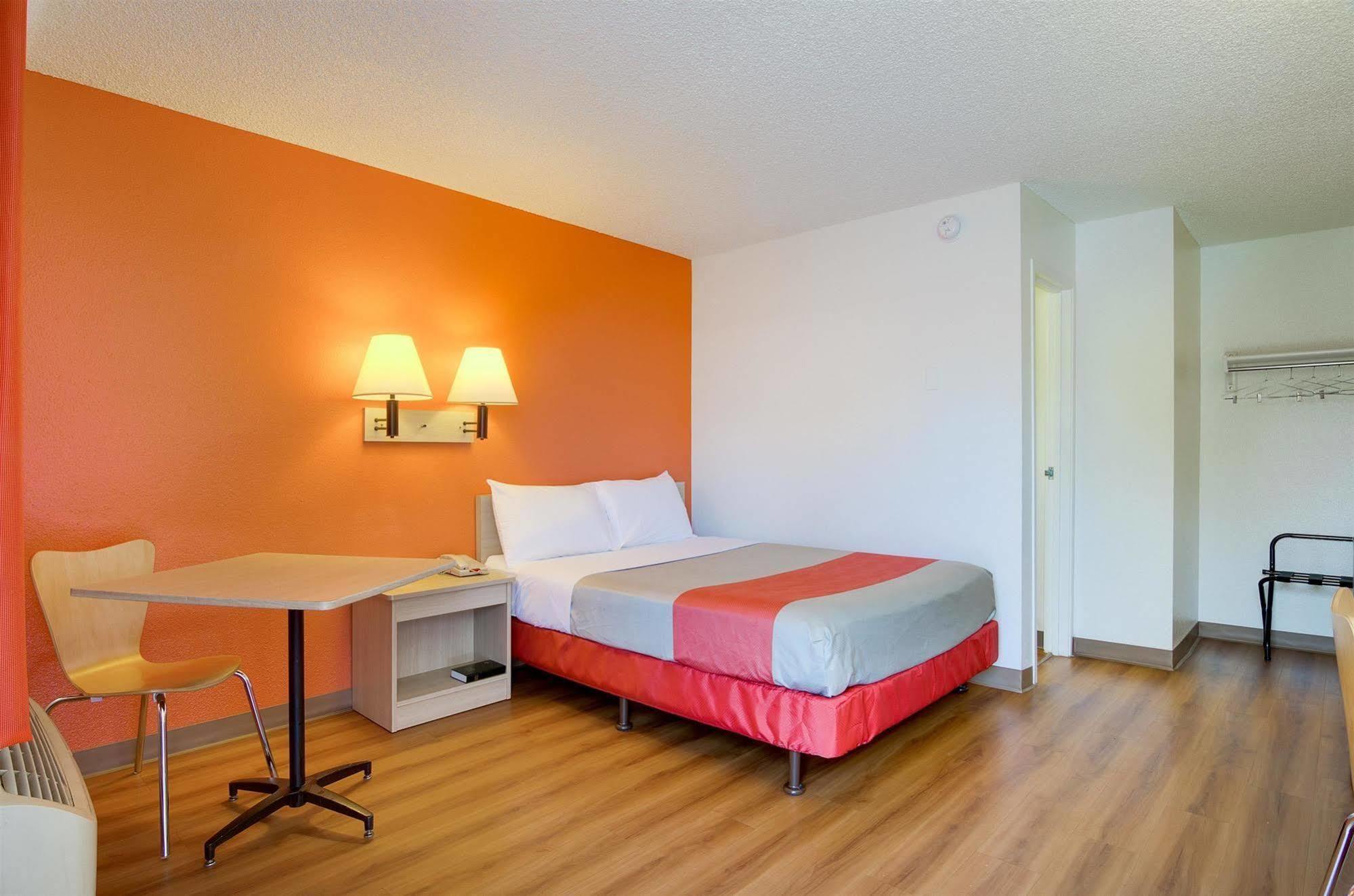 6-tacoma, Wa -