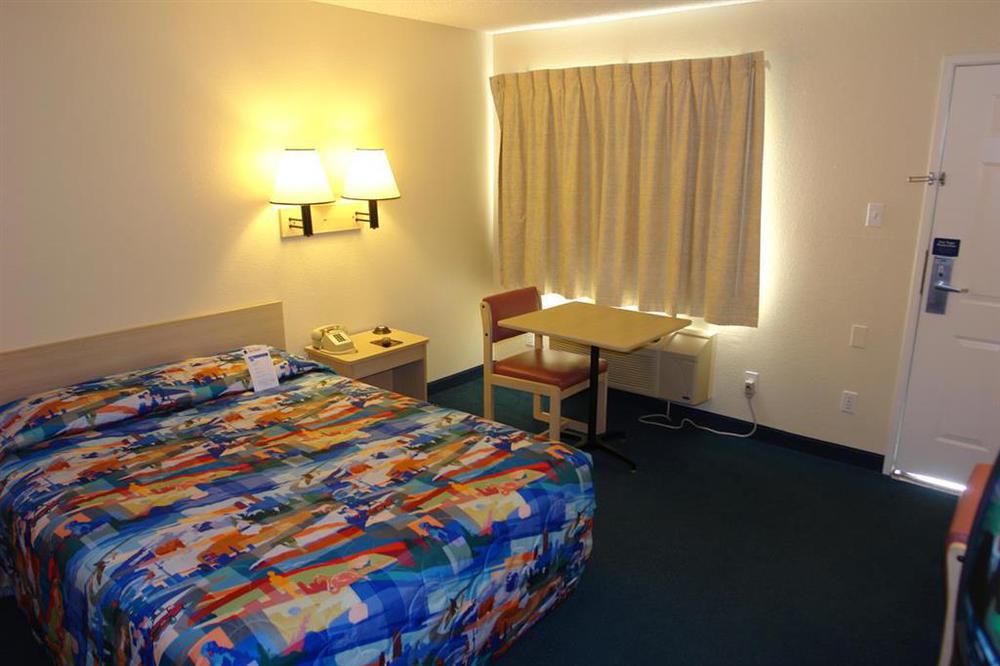6-tacoma, Wa - Hotel Fife