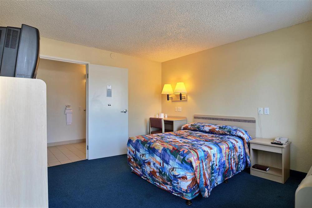6-tacoma, Wa - 2* Fife